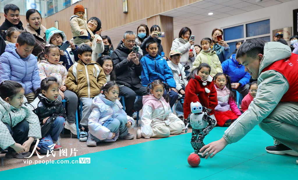 子供たちに科学の夢を！河北省秦皇島で科学体験イベント