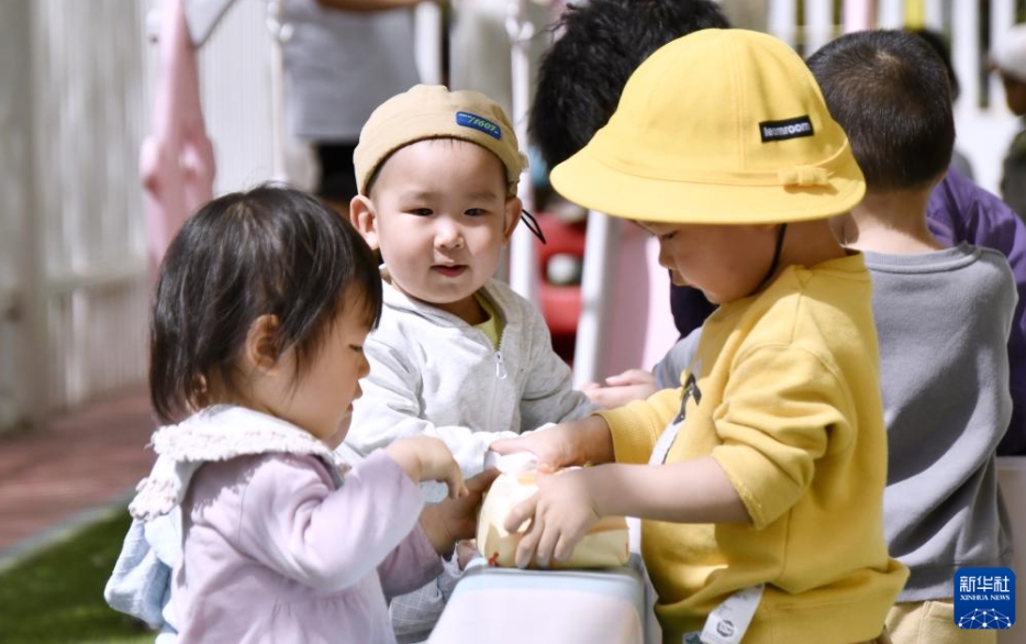 高齢者と乳幼児へのケアサポートを展開する北京市朝陽区