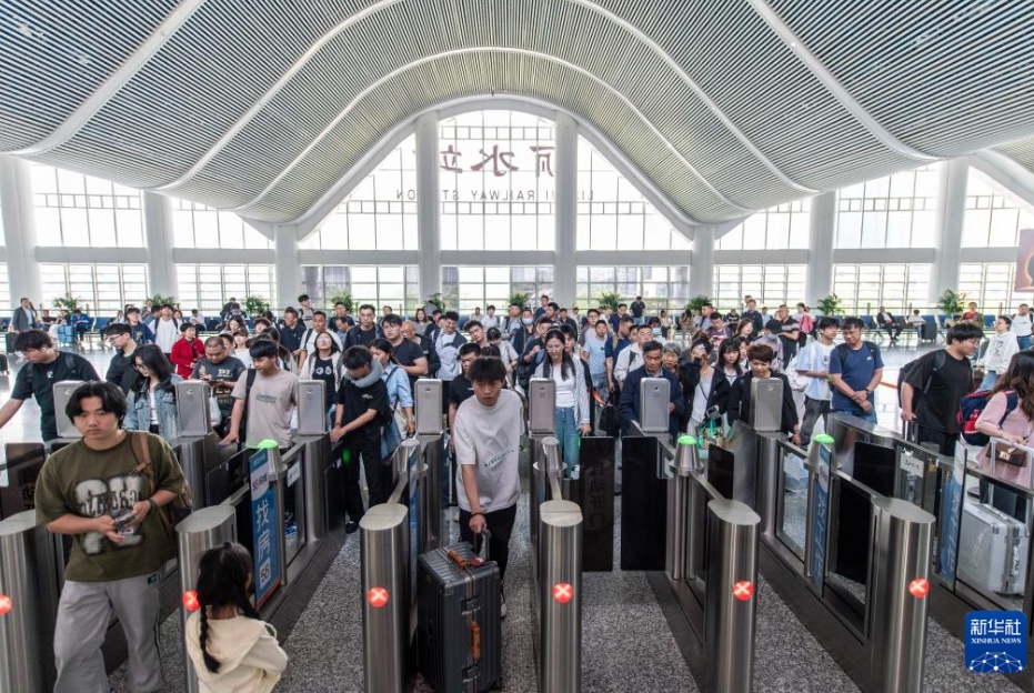 メーデー連休中の鉄道利用者数が延べ1億4400万人の見込み