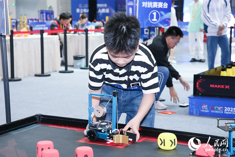 2025年デジタル中国イノベーション競技会　青少年AIロボット大会決勝が終了