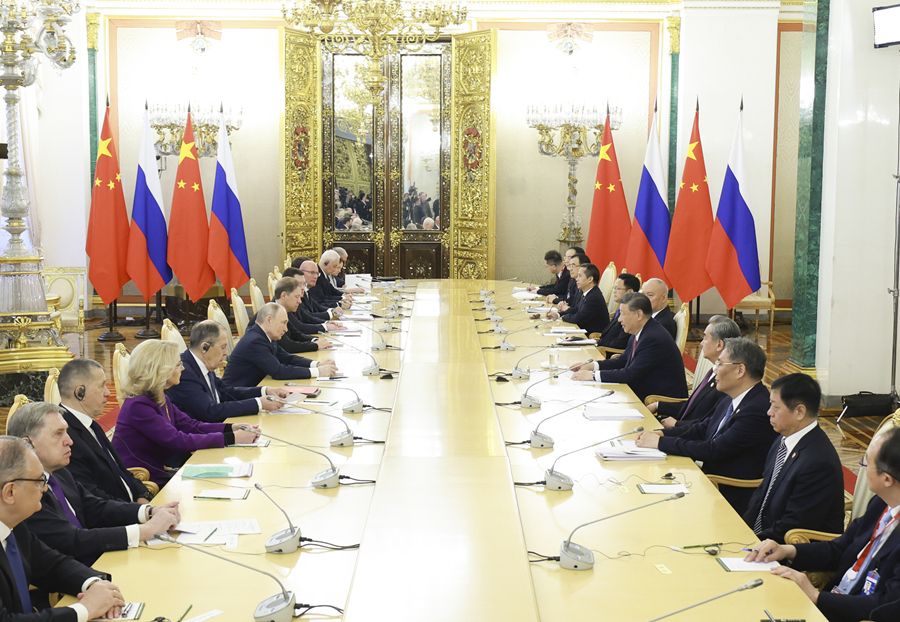 習近平国家主席がプーチン露大統領と会談