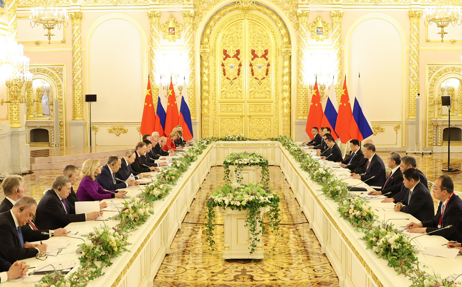 習近平国家主席がプーチン露大統領と会談