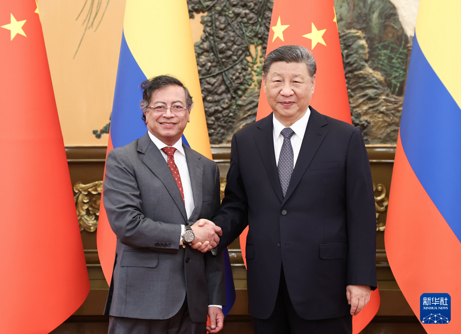 習近平国家主席がコロンビアのペトロ大統領と会談