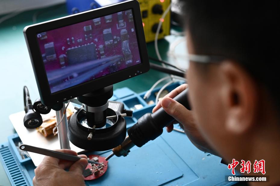 中国科学技術大学チーム、非接触型心臓モニタリング技術を開発