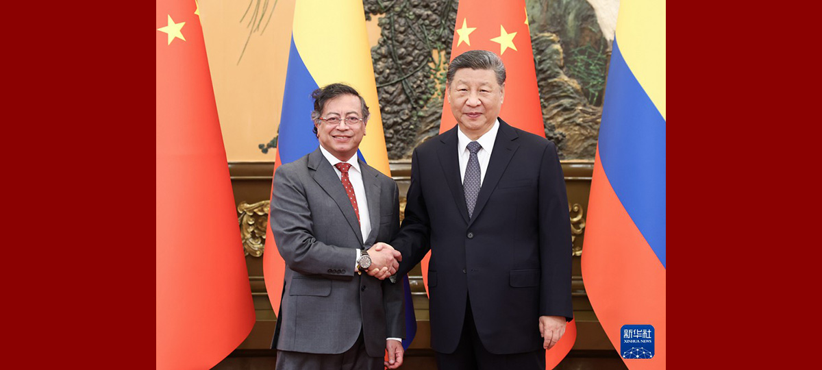 習近平国家主席がコロンビアのペトロ大統領と会談