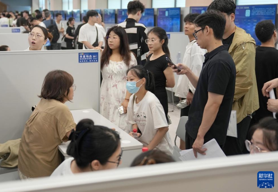 杭州でAI分野の就職説明会　浙江省