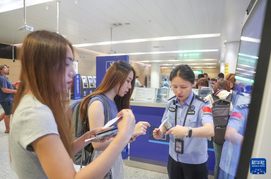 続く「中国旅行」ブーム　重慶の2025年上半期外国人出入国者数が過去最高をマーク
