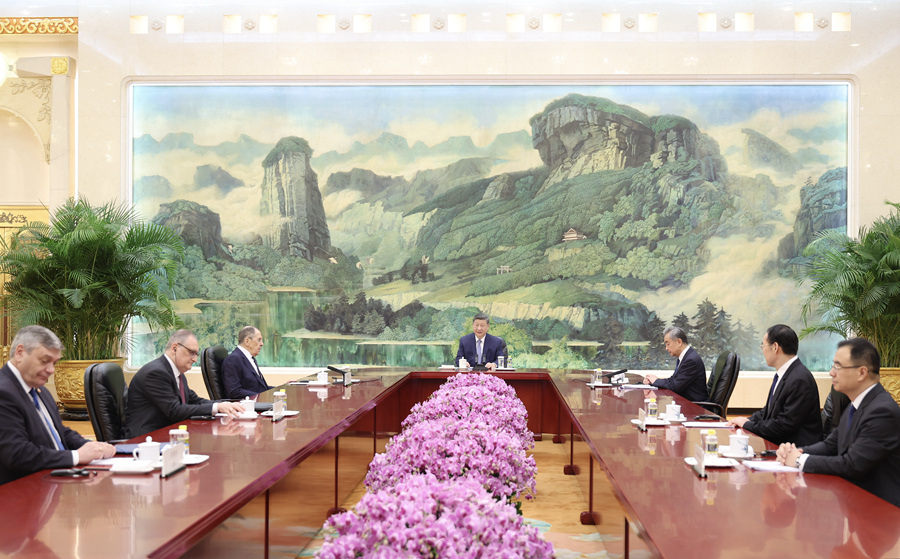 習近平国家主席がラブロフ露外相と会談