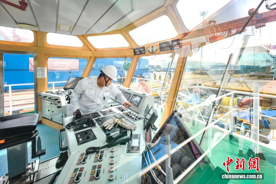 中国北部最大の電動タグボート船団が天津で運用スタート