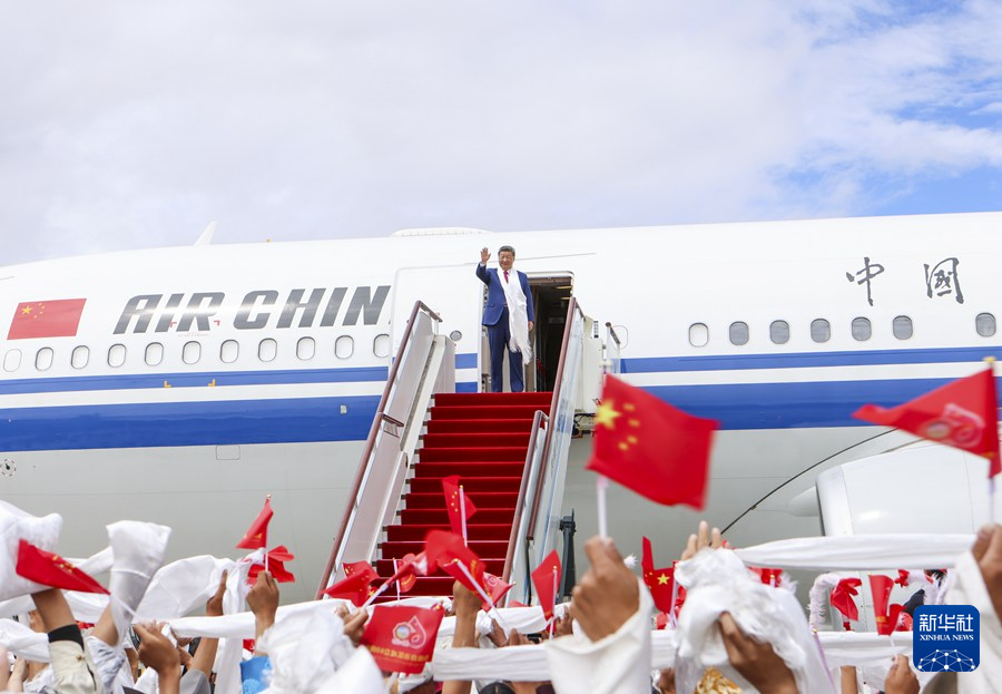 習近平総書記、チベット視察を終え北京に帰還