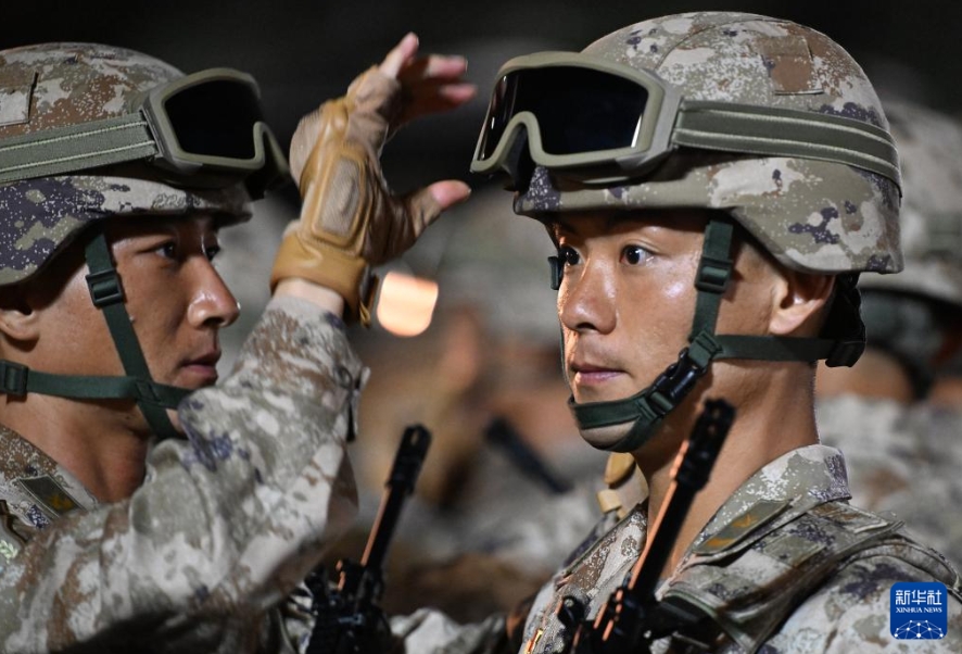 軍事パレード開始前の様子を捉えた写真の数々　北京市