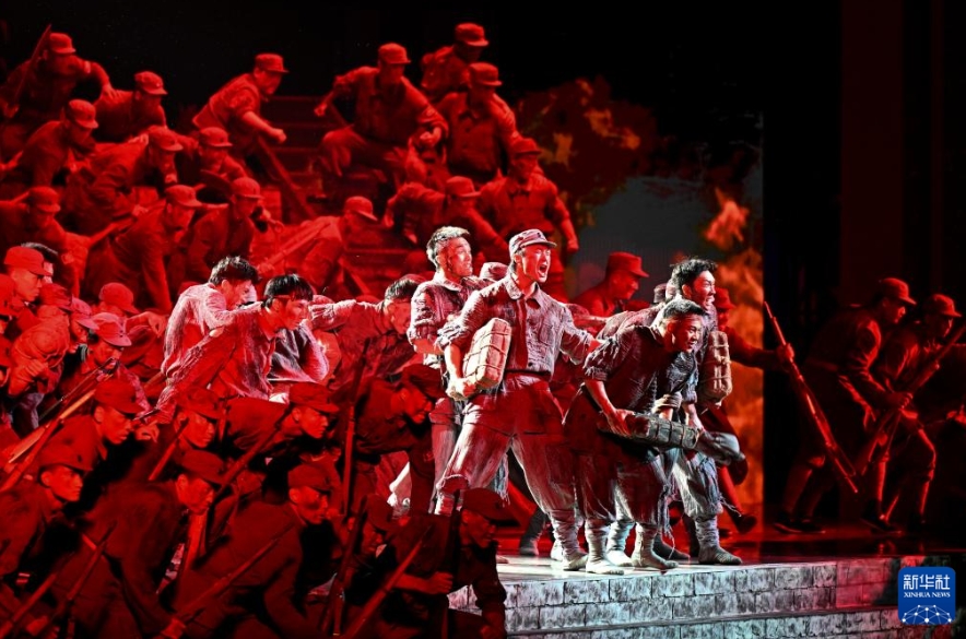 北京で中国人民抗日戦争ならびに世界反ファシズム戦争勝利80周年記念芸術公演