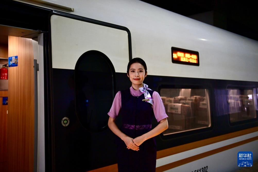 瀋佳高速鉄道の瀋白区間で旅客輸送を想定した試運転を開始