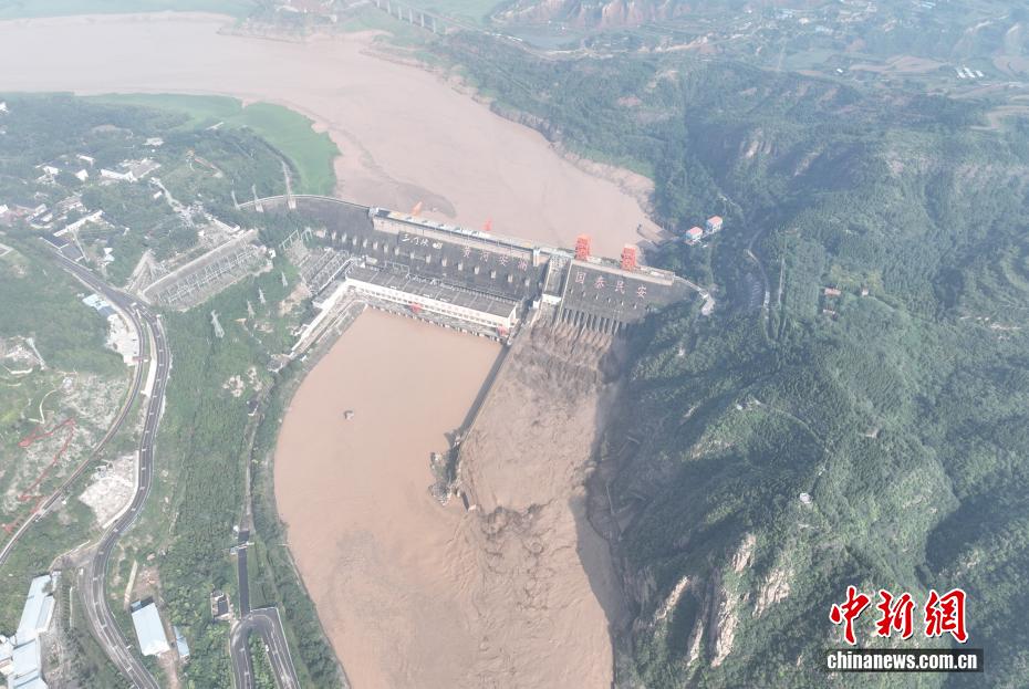 三門峡水利ターミナルが今年3回目となる放流を実施　河南省