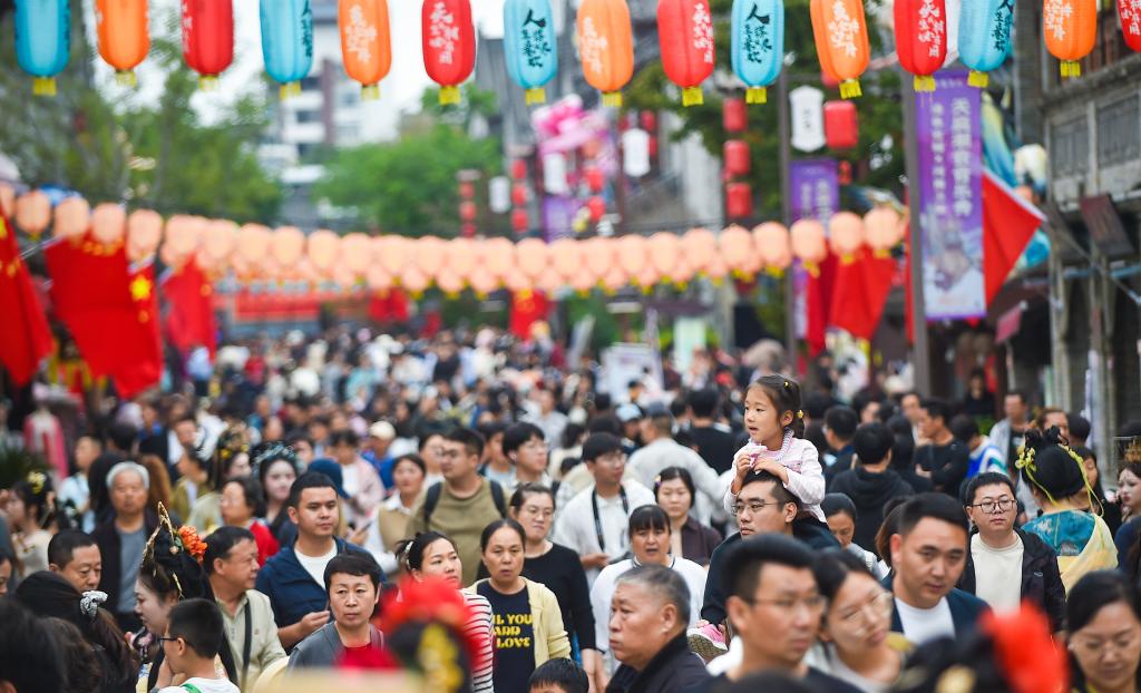 国慶節と中秋節の8連休で解き放たれた消費のポテンシャル