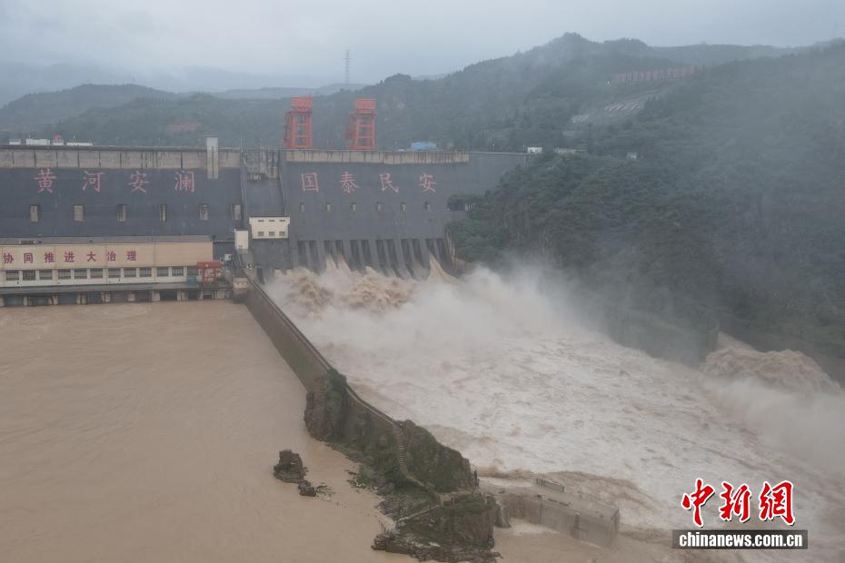 三門峡水利ターミナル、洪水防止「レベルⅣ」緊急対応を開始　河南省