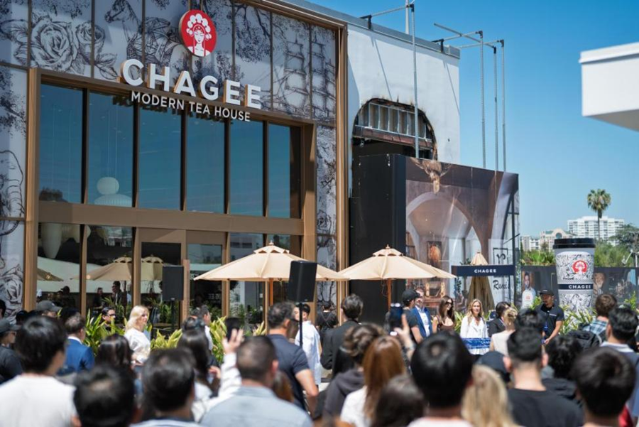 今年5月9日、ロサンゼルスにオープンした霸王茶姫(CHAGEE)の米国初店舗(写真提供・霸王茶姫)