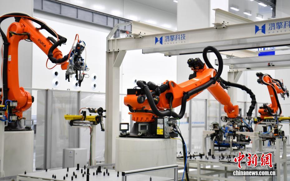 初の「雄安製」衛星がラインオフ　河北省