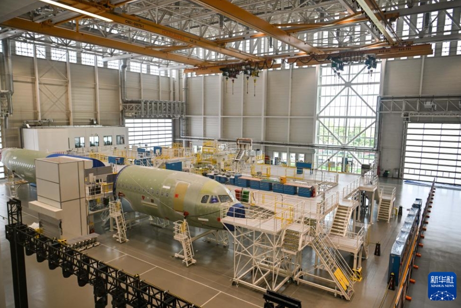 エアバスのアジア2番目となるA320系航空機最終組立ラインが稼働　天津