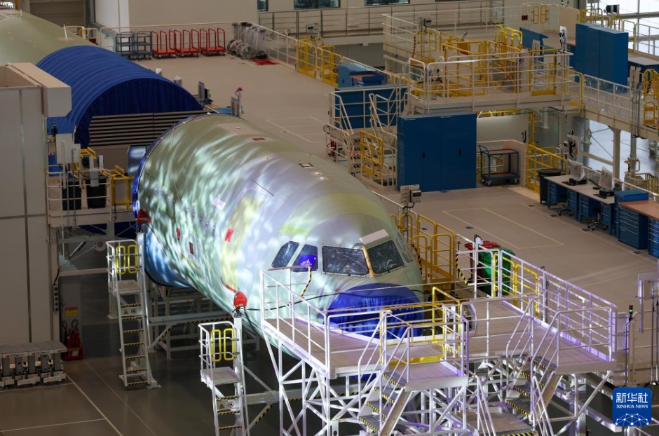 エアバスのアジア2番目となるA320系航空機最終組立ラインが稼働　天津