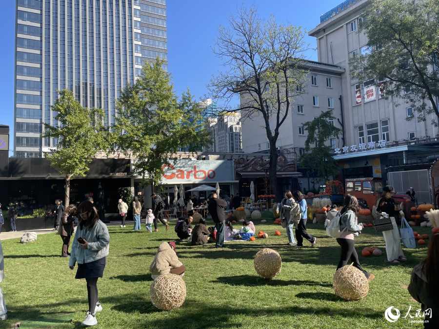 「友諠花園」の一角(撮影・勝又あや子)。