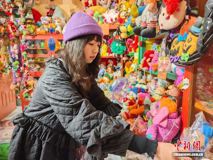 秦嶺の麓にある「おもちゃワールド」を訪ねて　陝西省西安