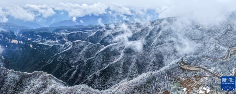 「冬のビューティーモード」中国各地に広がる初冬の絶景