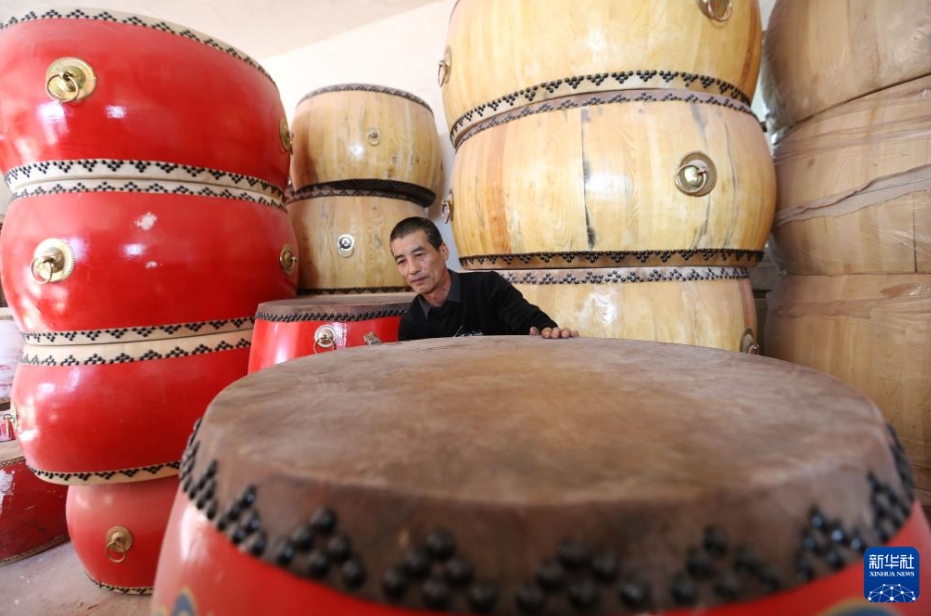 受注ハンドメイド生産の牛革太鼓　甘粛省