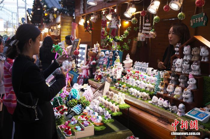 バラエティに富んだ冬季商業消費シーンを創出　上海