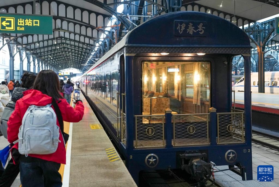 氷雪観光列車「伊春号」のテスト運行スタート　黒竜江省