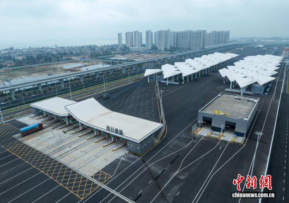 全島の「封関運営」開始控え、総合訓練を実施する海南自由貿易港