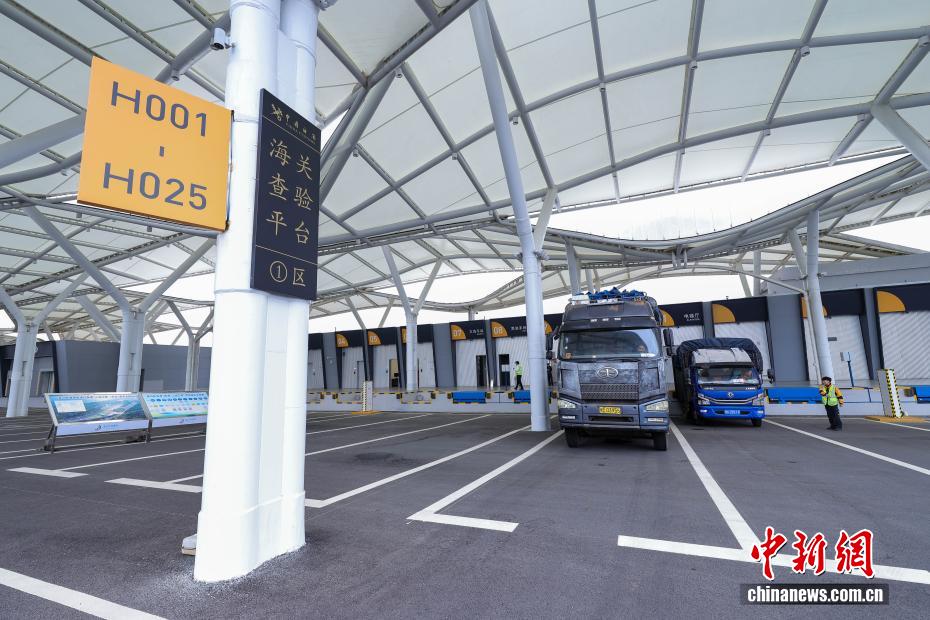 全島の「封関運営」開始控え、総合訓練を実施する海南自由貿易港