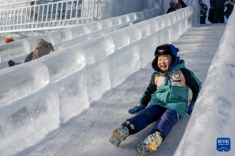氷と雪のナーダムが内蒙古自治区で開幕