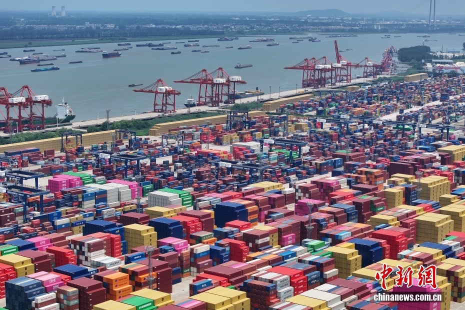 長江主流の港湾貨物取扱量が河川港の世界トップを維持