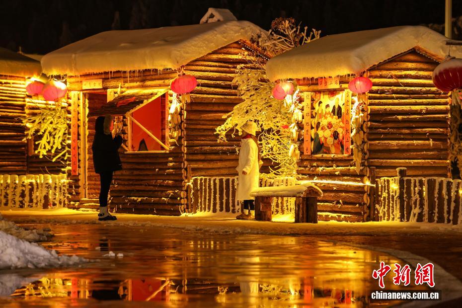 観光客を魅了する「南国の雪郷」　貴州省六盤水