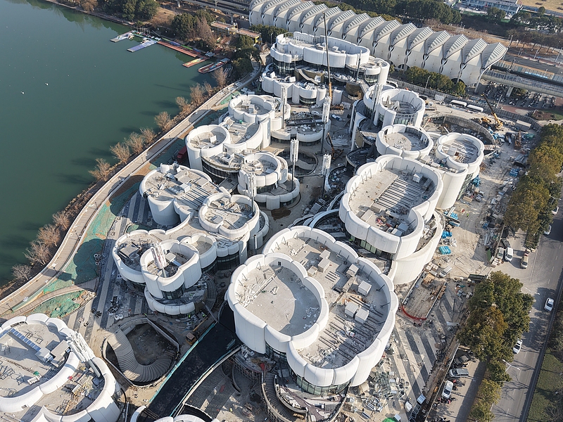 建設が加速する中国初の「アート融合型アウトレット」　江蘇省南京