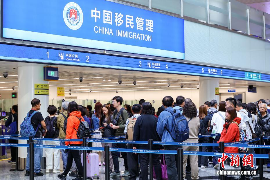 「封関運営」実施1ヶ月目のビザ免除入国者数は前年同期比64％増に　海南省