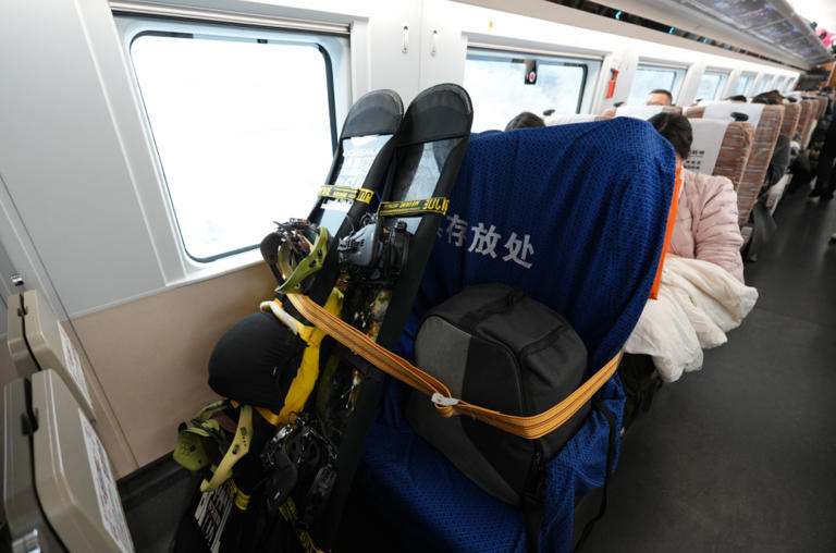 中国の列車チケット予約ページに「雪」、「静」、「寵」、「鋪」、「兌」の文字　その意味は？