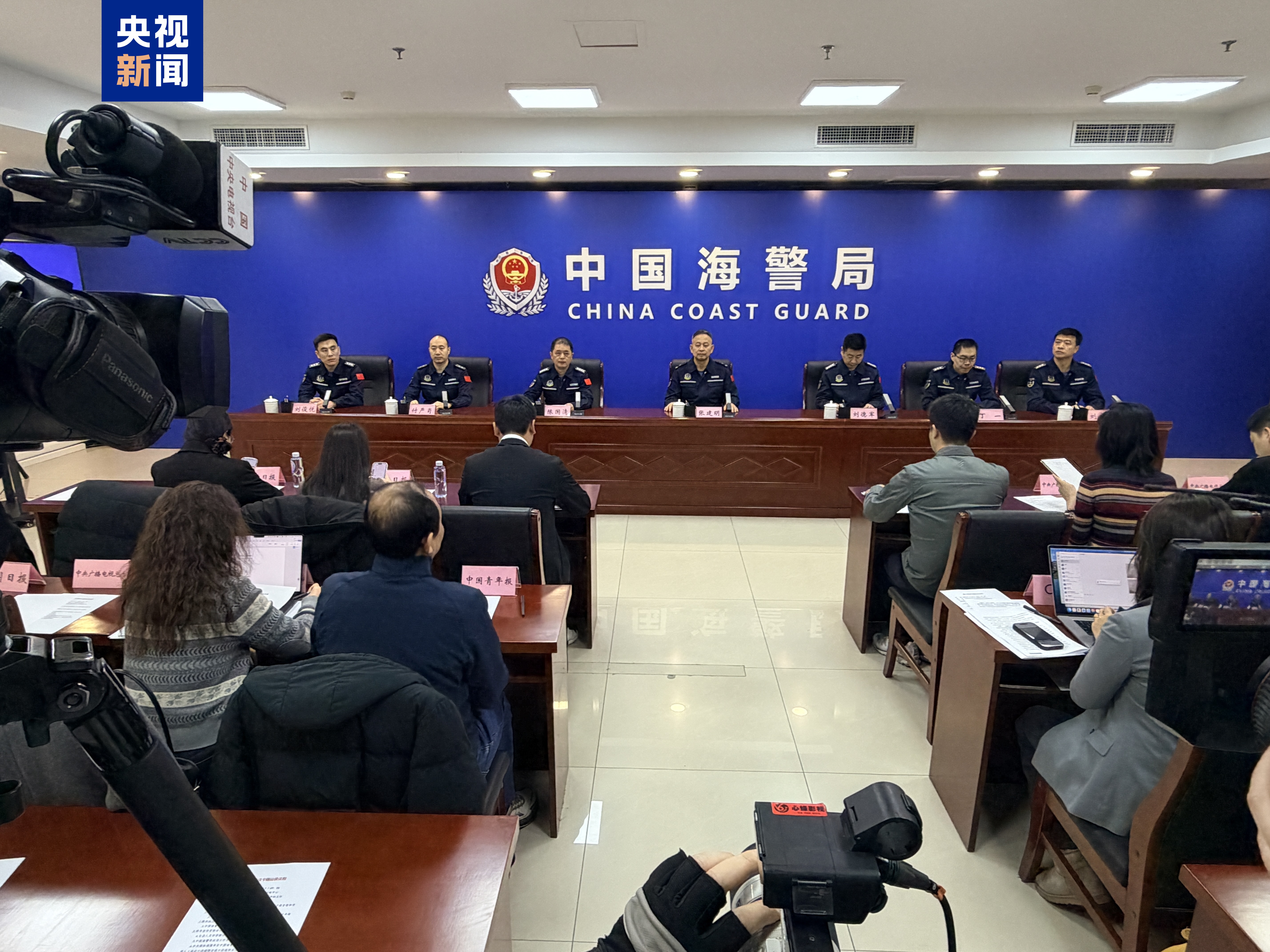 中国海警局、権益維持任務に艦艇延べ55万隻を投入　2025年の釣魚島巡航は357日