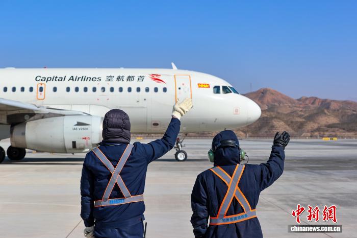 青蔵高原最大のハブ空港の第3ターミナルビルが初の春運を迎える　青海省