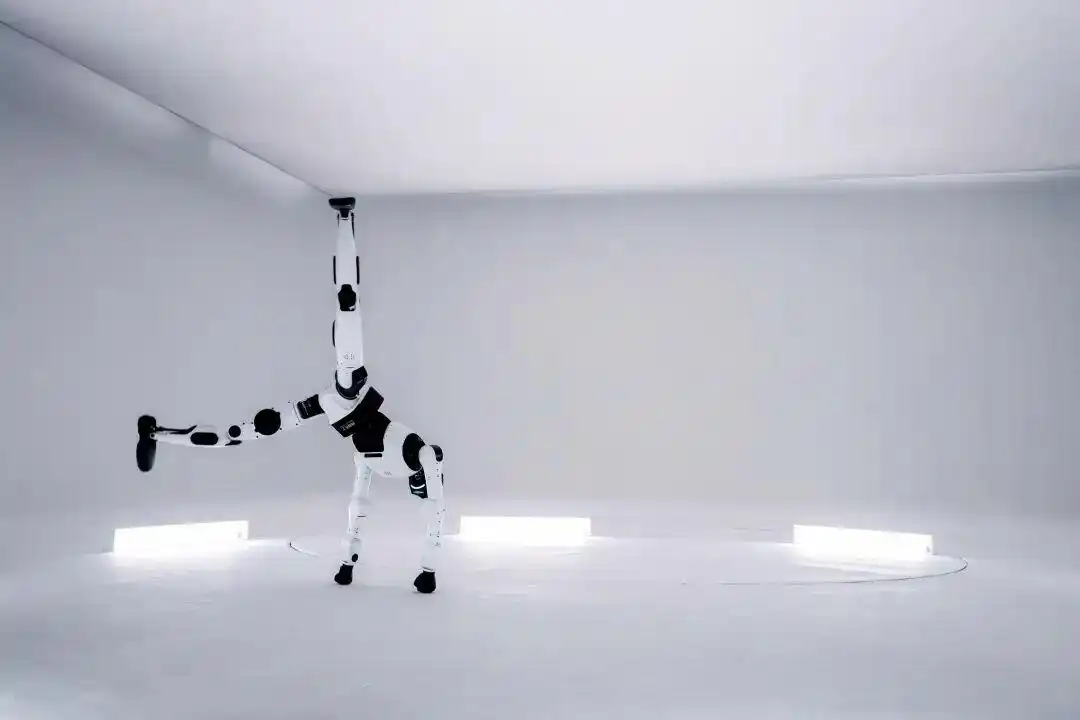 新世代汎用ロボットが北京で発表　操作精度はミリメートルレベルに