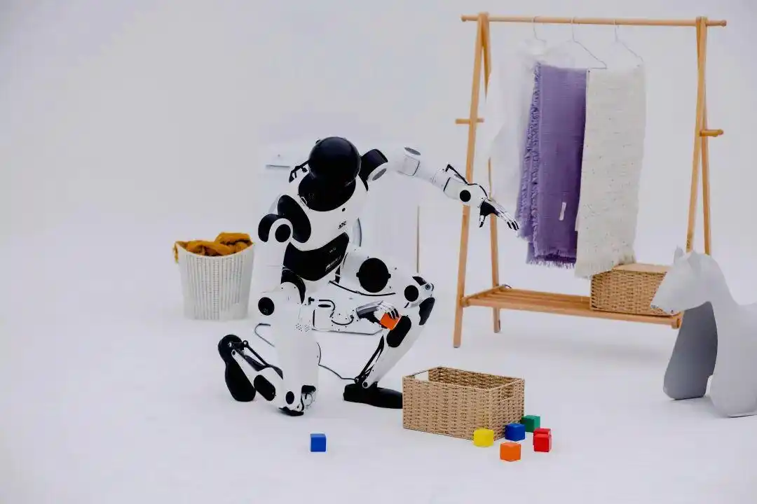 新世代汎用ロボットが北京で発表　操作精度はミリメートルレベルに