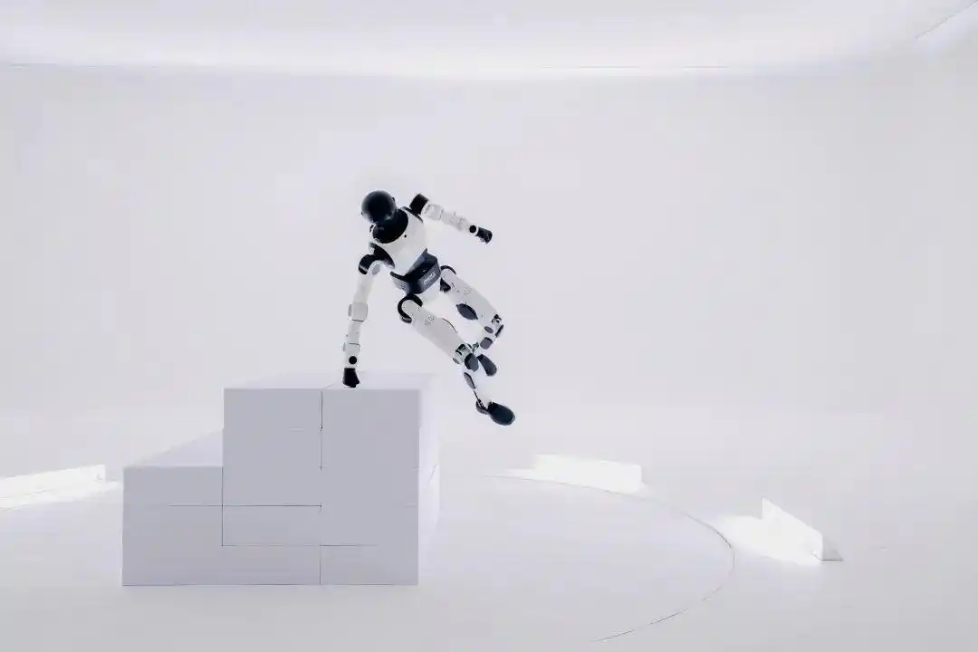 新世代汎用ロボットが北京で発表　操作精度はミリメートルレベルに
