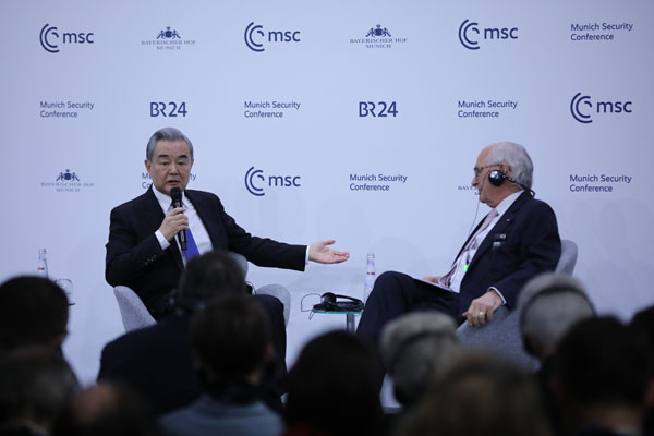 王毅氏が中日関係について厳正な立場を改めて表明