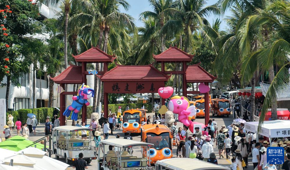 高まる島観光人気にサービスチェーン刷新で対応　海南省三亜