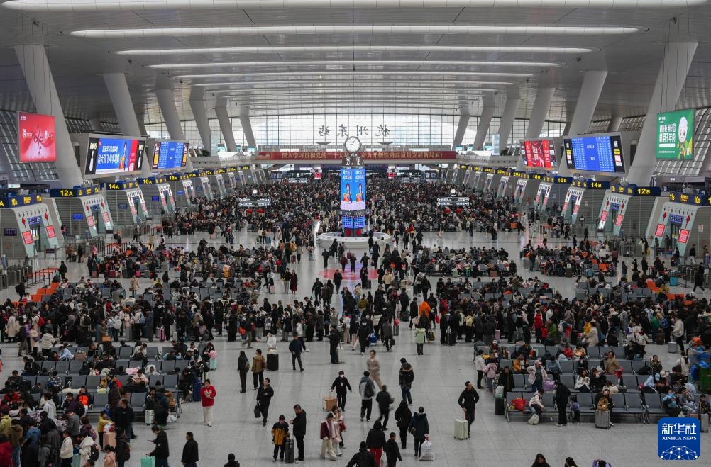 中国全土の鉄道でUターンラッシュのピーク