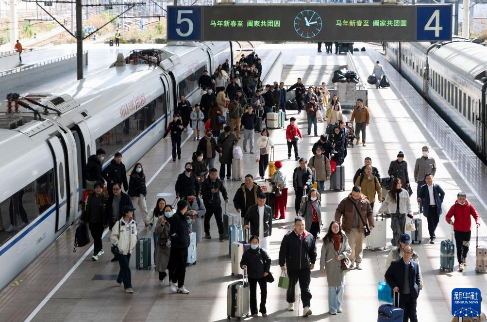 中国全土の鉄道でUターンラッシュのピーク