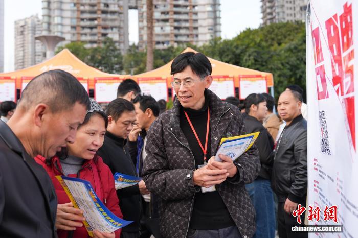 活況を呈する春節明けの採用活動　重慶