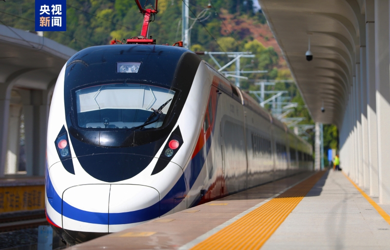 春節9連休中の中国ラオス鉄道利用し、国境を越えた観光客数が前年同期比4割以上増に