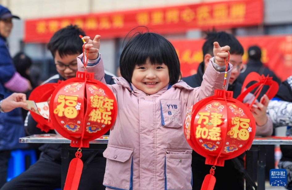 中国各地で元宵節を祝う各種イベント